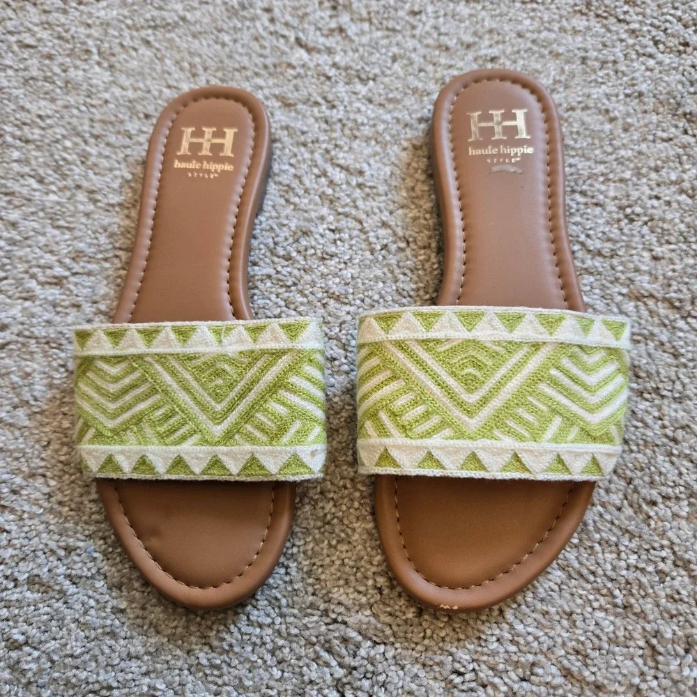 Haute Hippie Style Womens Slide Sandals Green Embroidered Geometric Boho Sz 8.5